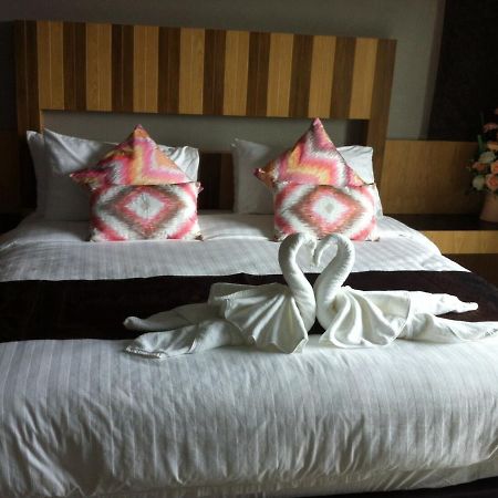 Hobby Hotel أوتاراديت المظهر الخارجي الصورة